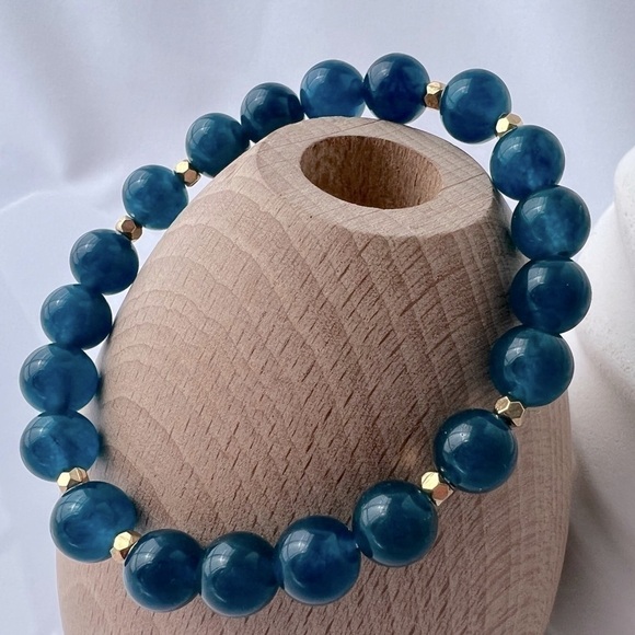MALAYSIA Blue Jade Beaded Stretch Bracelet 6.25” - Picture 1 of 14